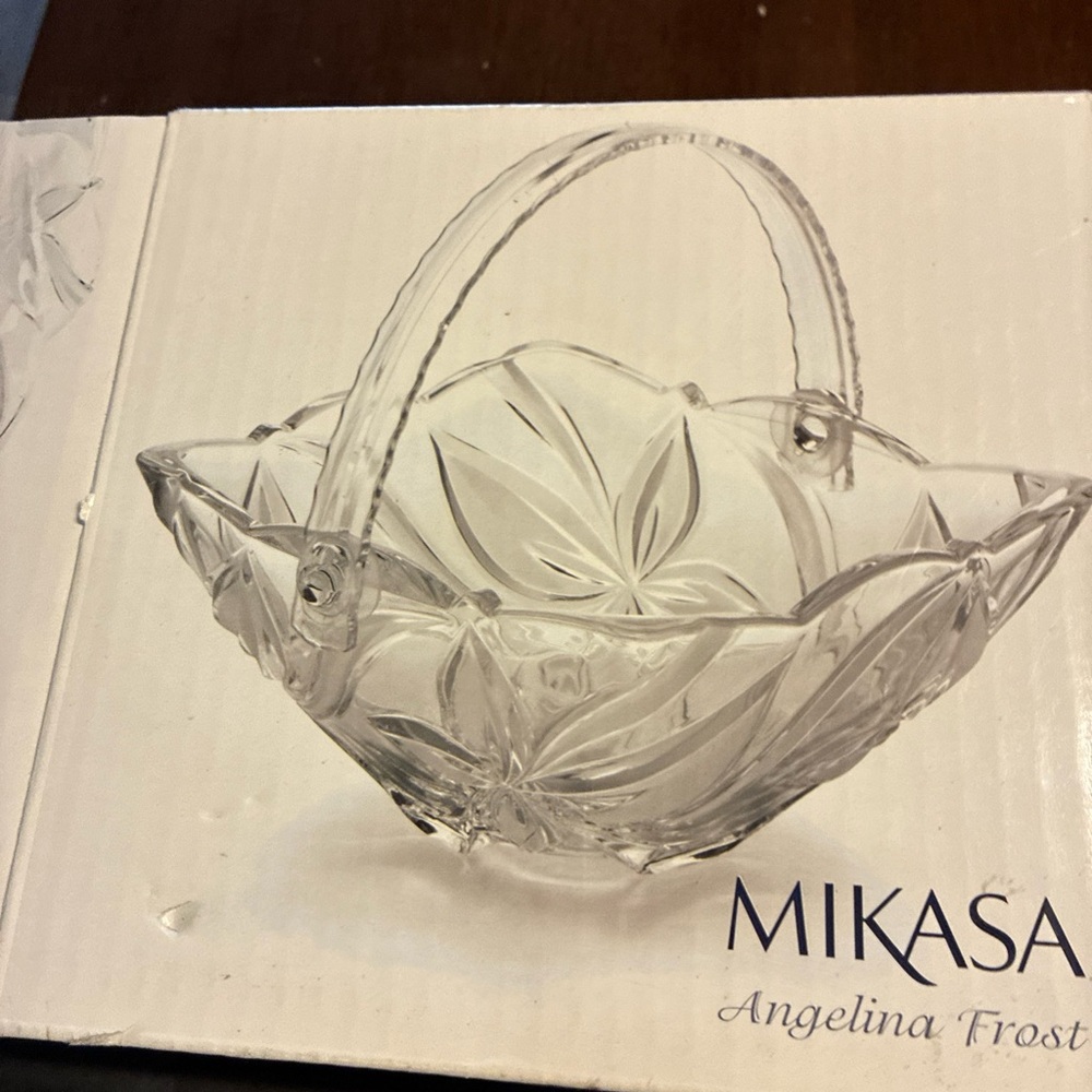 Mikasa Angelina Frost Clear Basket